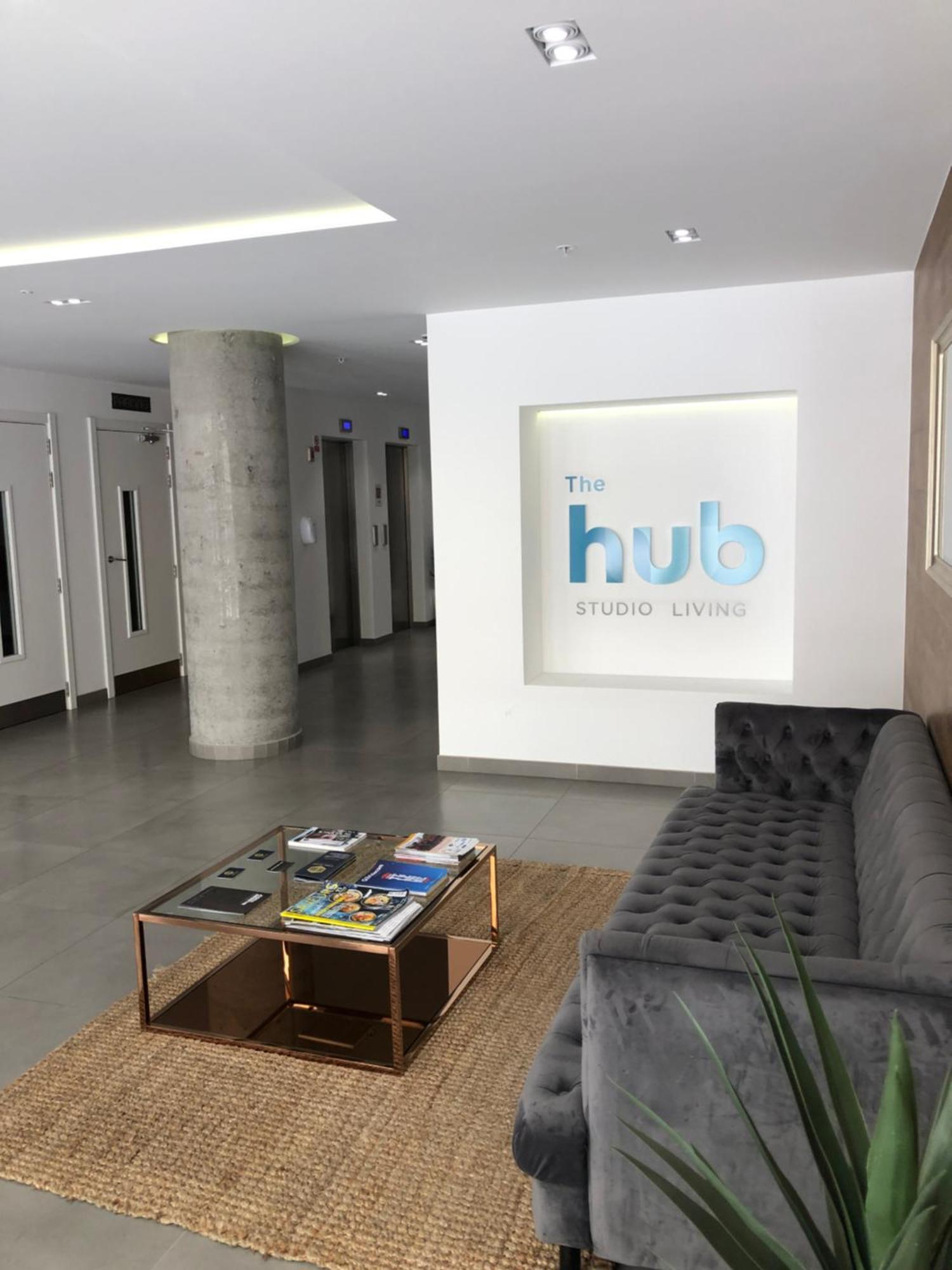 Cp High Floor Luxury Studio Sleeps 3 Gibraltar Exterior photo
