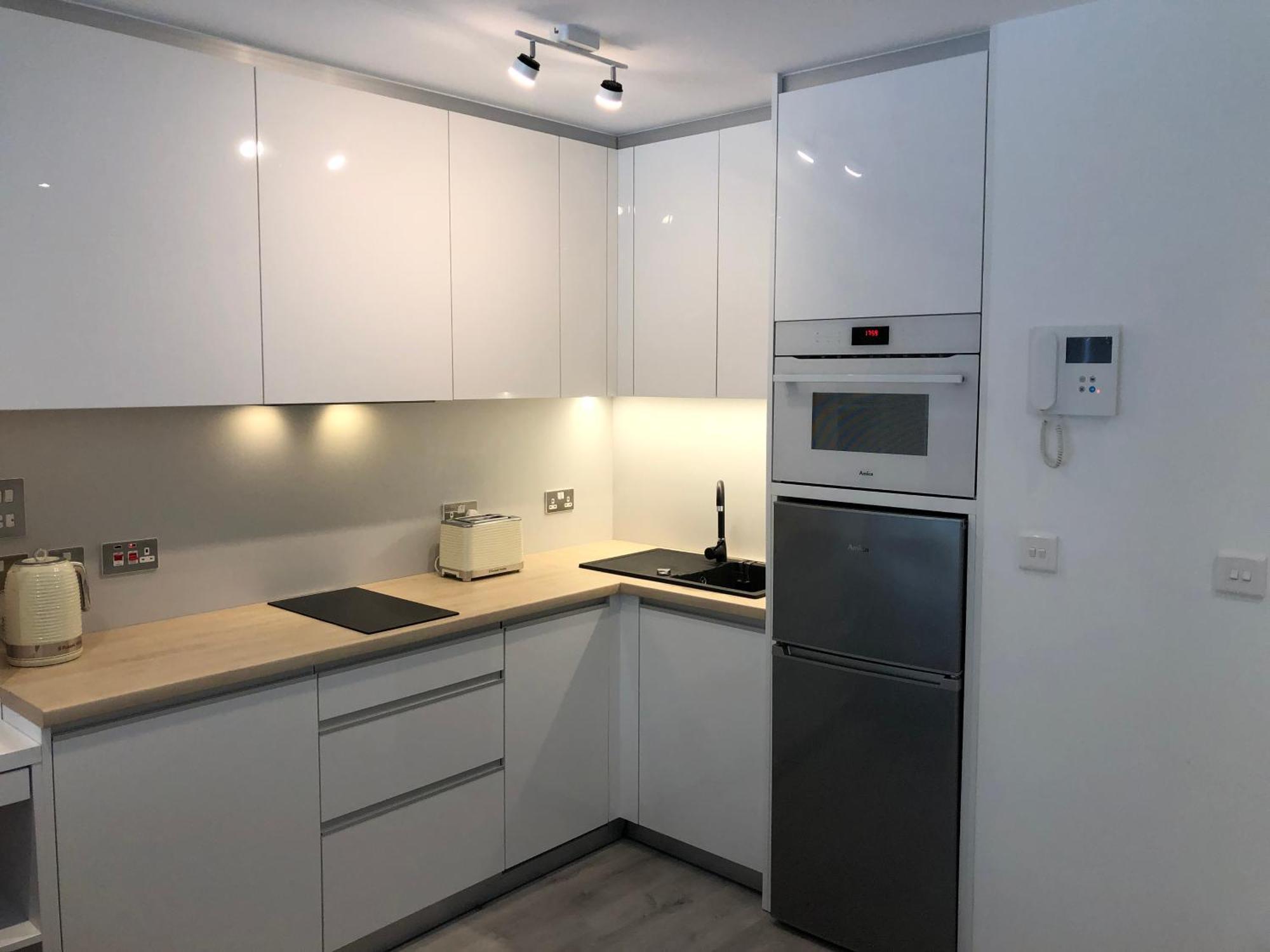 Cp High Floor Luxury Studio Sleeps 3 Gibraltar Exterior photo